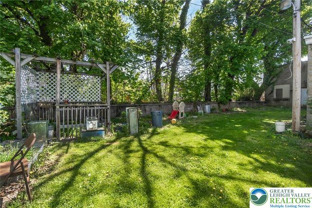 768 Washington Street, Easton, PA 18042