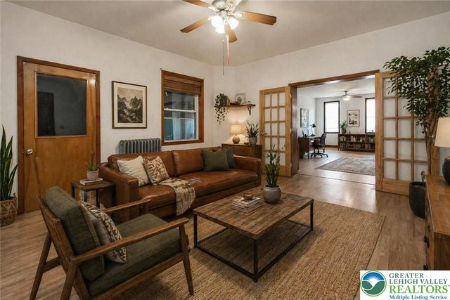 768 Washington Street, Easton, PA 18042