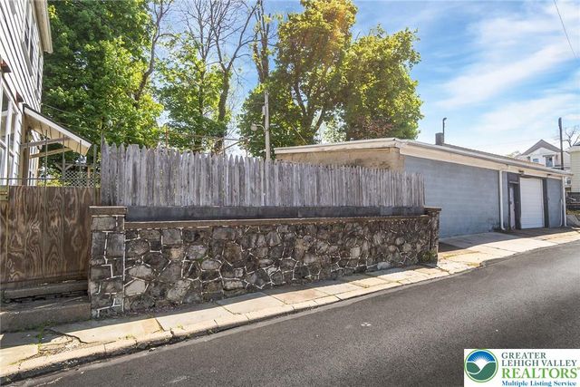768 Washington Street, Easton, PA 18042