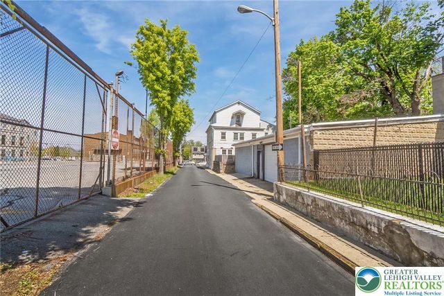 768 Washington Street, Easton, PA 18042