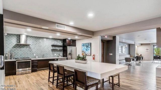 2511 W QUEEN CREEK Road 174, Chandler, AZ 85248