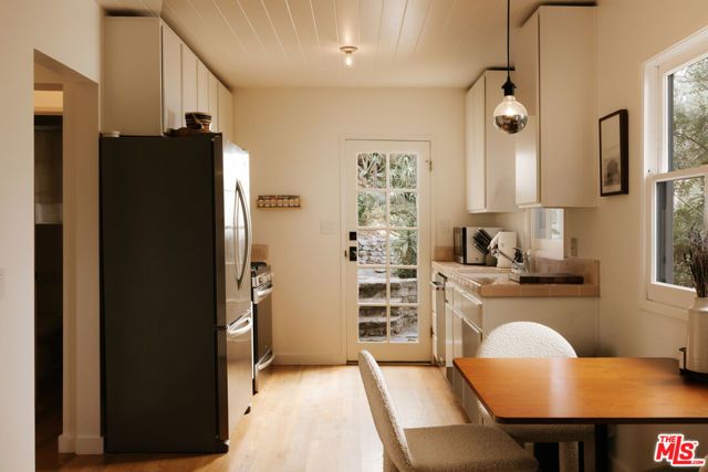 2041 N Alta Vista Avenue, Los Angeles, CA 90046