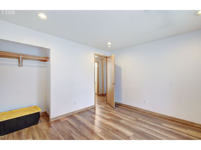 10517 Ne 45TH Ave, Vancouver, WA 98686