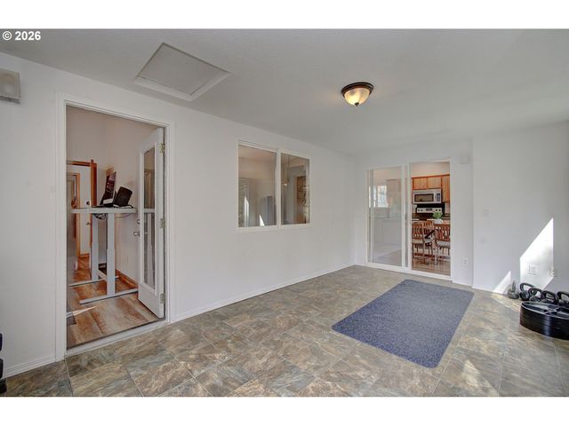 10517 Ne 45TH Ave, Vancouver, WA 98686