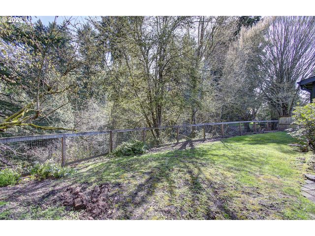 10517 Ne 45TH Ave, Vancouver, WA 98686