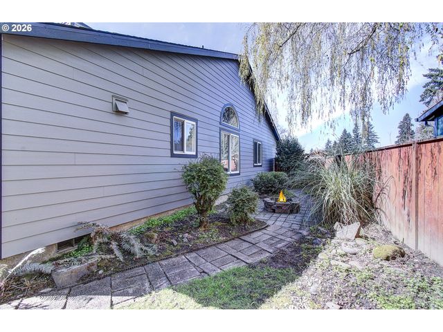 10517 Ne 45TH Ave, Vancouver, WA 98686