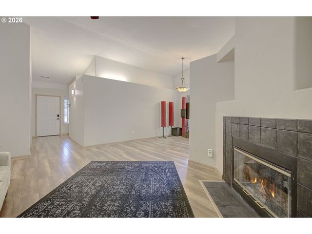 10517 Ne 45TH Ave, Vancouver, WA 98686