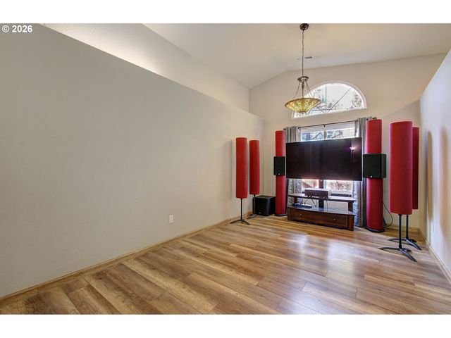 10517 Ne 45TH Ave, Vancouver, WA 98686