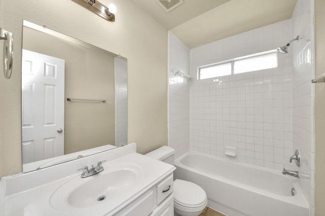 13127 Barn Course Drive, Richmond, TX 77407