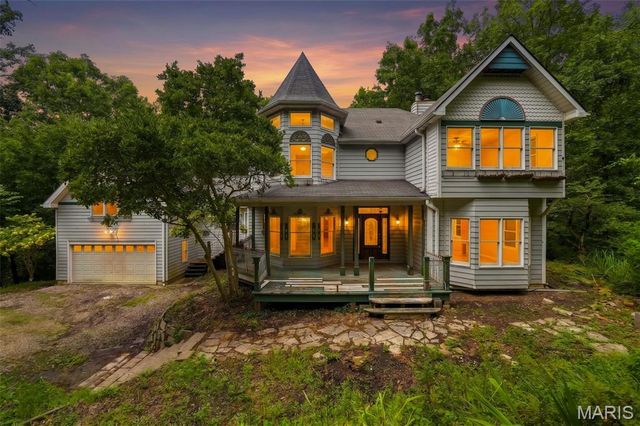 19111 Foxfire Forest Road, Wildwood, MO 63069