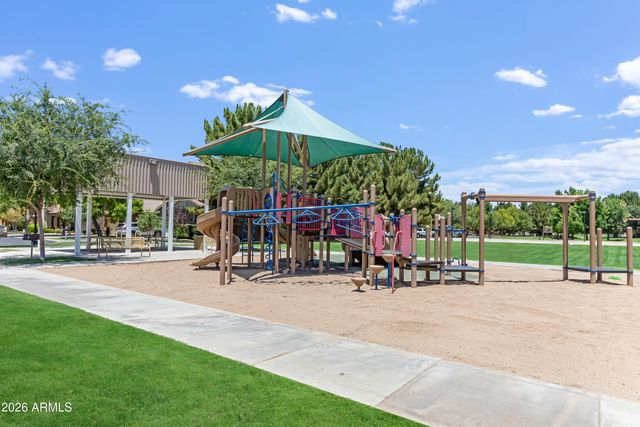 3425 E SIERRA MADRE Avenue, Gilbert, AZ 85296