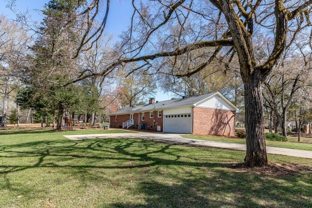 28 Kelly Street, Lincolnton, GA 30817