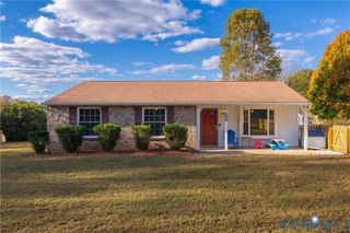 6310 Dahlia Rd, Hanover, VA 23111