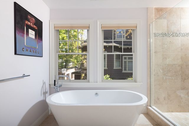 37 Stearns St, Newton, MA 02459