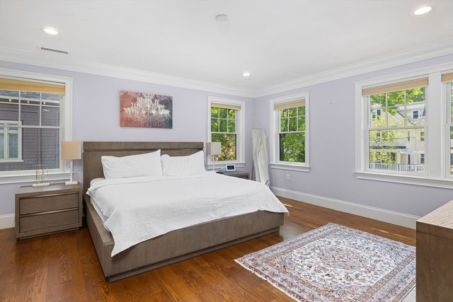 37 Stearns St, Newton, MA 02459
