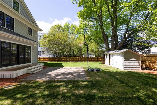 37 Stearns St, Newton, MA 02459