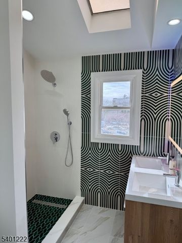 21 Lombardy Pl, Maplewood Twp., NJ 07040