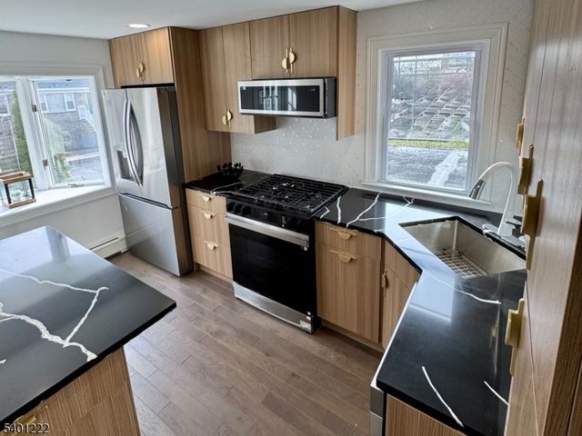 21 Lombardy Pl, Maplewood Twp., NJ 07040