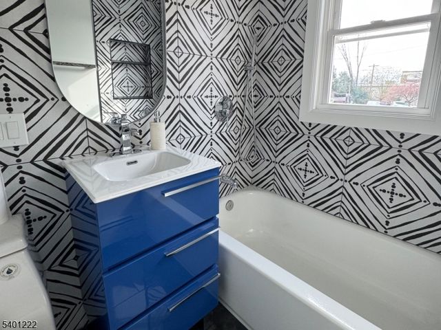 21 Lombardy Pl, Maplewood Twp., NJ 07040