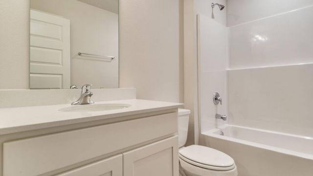 8656 Galatia Street, Milton, FL 32583