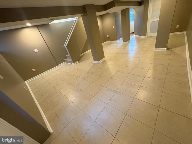 1411 18TH PL SE, Washington, DC 20020