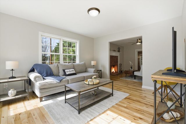 8 Matthews Road, Swanzey, NH 03446