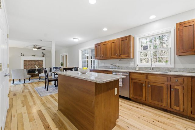 8 Matthews Road, Swanzey, NH 03446
