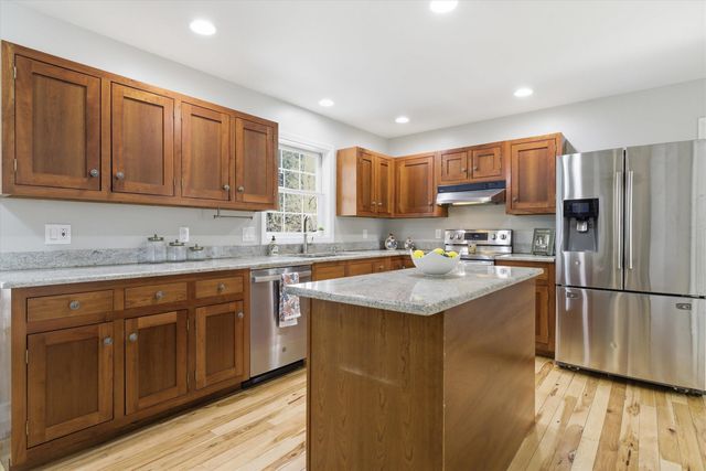 8 Matthews Road, Swanzey, NH 03446