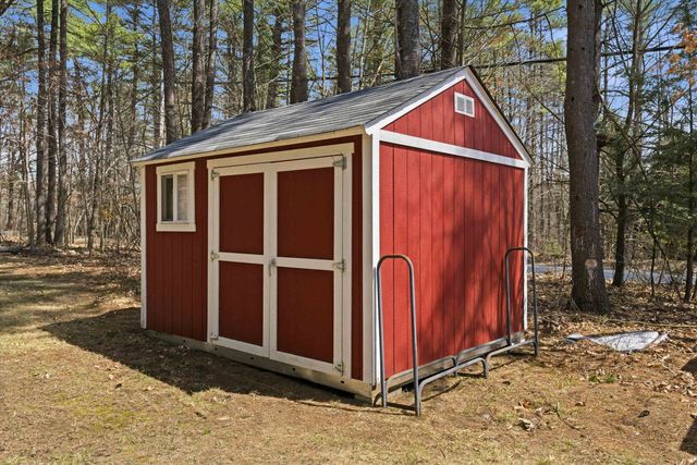 8 Matthews Road, Swanzey, NH 03446