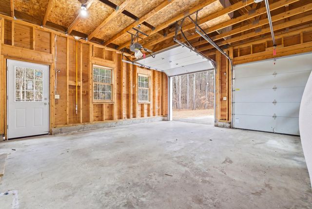 8 Matthews Road, Swanzey, NH 03446