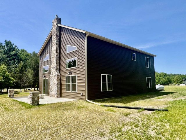 1919 Dakota Junction, Arkdale, WI 54613
