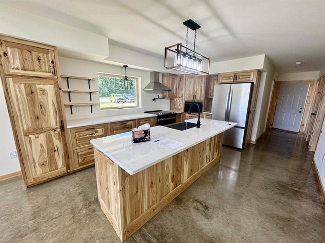 1919 Dakota Junction, Arkdale, WI 54613
