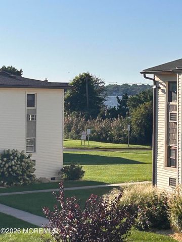 34 Wharfside Drive, Monmouth Beach, NJ 07750