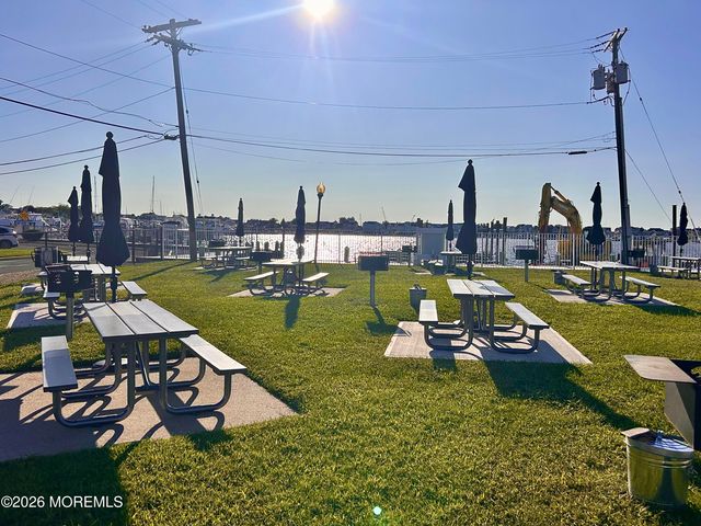 34 Wharfside Drive, Monmouth Beach, NJ 07750