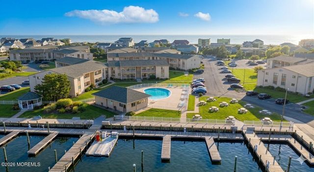 34 Wharfside Drive, Monmouth Beach, NJ 07750