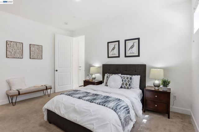 516 Palmer Ave, Hayward, CA 94541