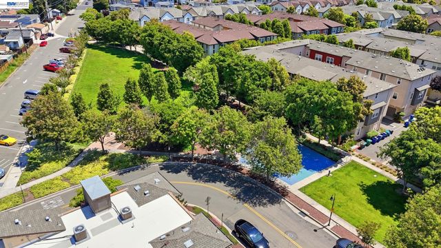 516 Palmer Ave, Hayward, CA 94541