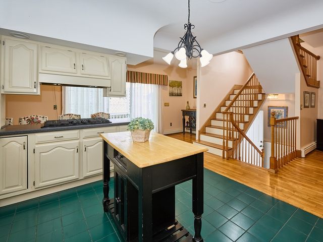 301 Madison, Fall River, MA 02720