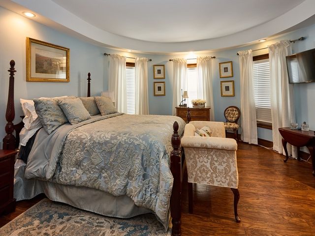 301 Madison, Fall River, MA 02720