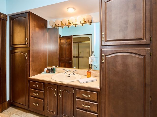 301 Madison, Fall River, MA 02720