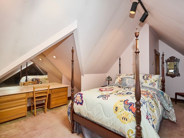 301 Madison, Fall River, MA 02720