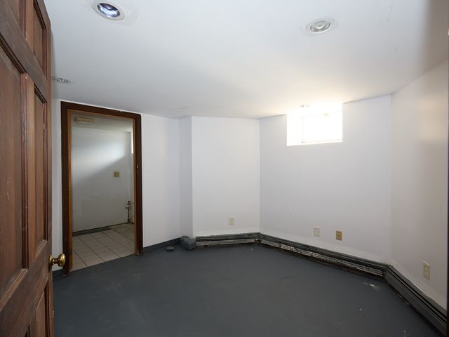 301 Madison, Fall River, MA 02720