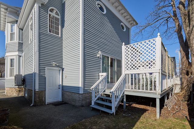 301 Madison, Fall River, MA 02720