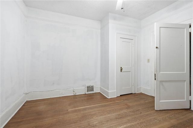 675 Holderness Street SW, Atlanta, GA 30310