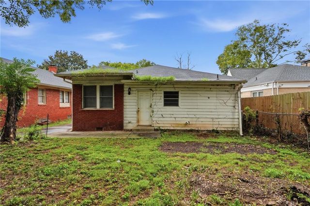 675 Holderness Street SW, Atlanta, GA 30310