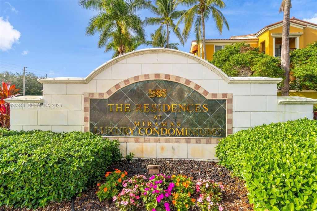 Image 44 of property listing at 2401 W Preserve Way 204, Miramar, FL 33025