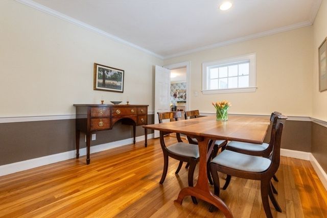 107 Day St, Newton, MA 02466