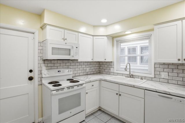 315 Crestwood Avenue, Buffalo, NY 14216