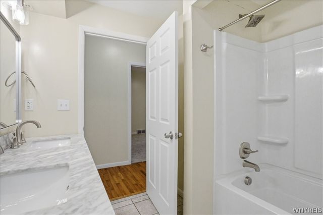 315 Crestwood Avenue, Buffalo, NY 14216