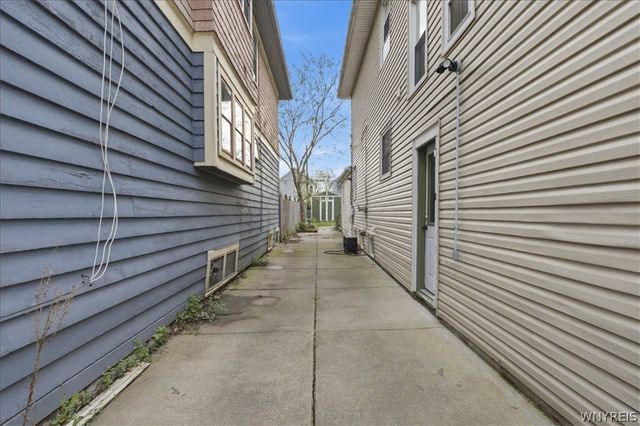 315 Crestwood Avenue, Buffalo, NY 14216
